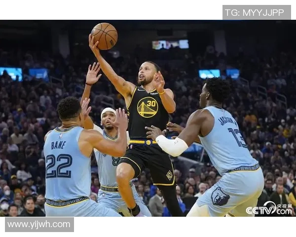 CCTV直播勇士对阵灰熊精彩赛事全程回顾与分析 CCTV直播勇士对阵灰熊精彩赛事全程回顾与分析