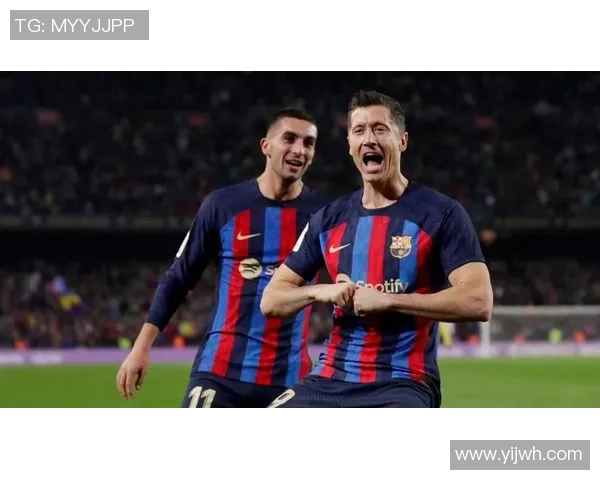 巴萨与尤文图斯经典对决重播回顾精彩瞬间与战术分析