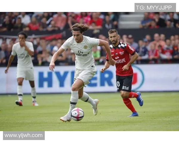 甘冈与巴黎圣日耳曼2018年对决回顾：精彩瞬间与战术分析